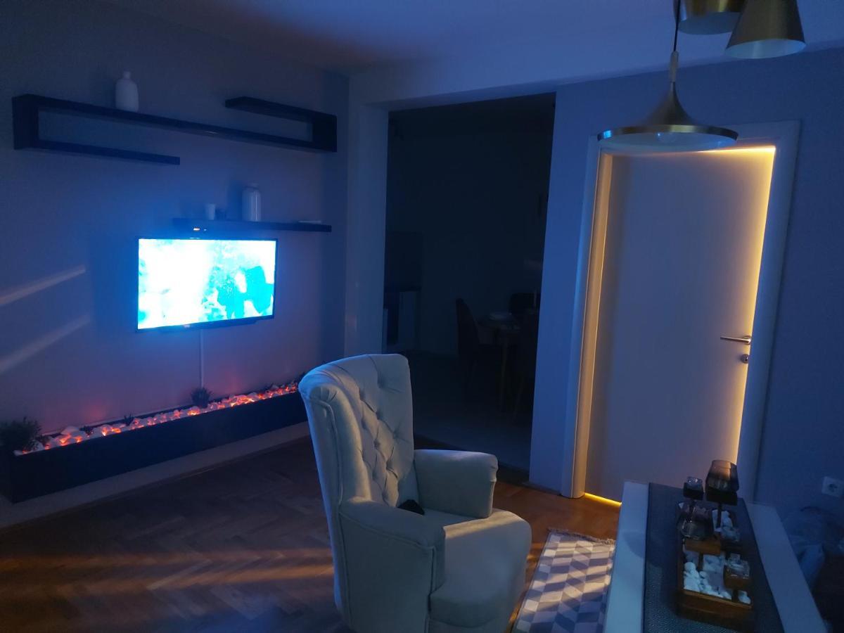River Lux Sremska Mitrovica Ngoại thất bức ảnh